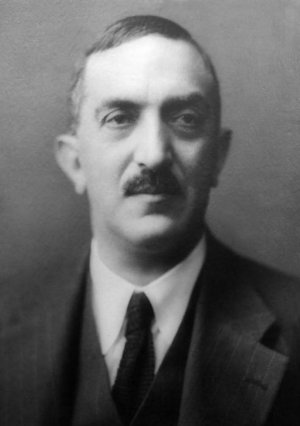 48. Simões Ferreira