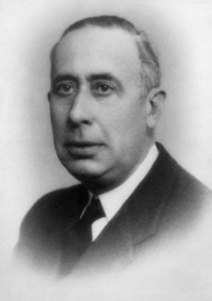 49. Alberto Mac Bride